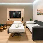 Elegant Decorated House In Heraklion
