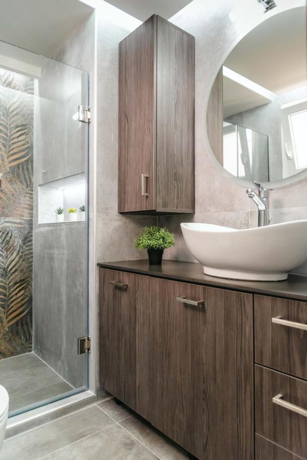 Elegant Decorated House In Apartment Iraklio